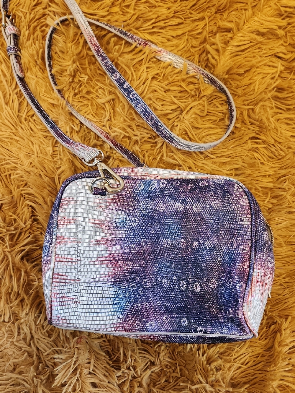 Lori Goldstein Leather Crossbody Shoulder Bag in Multicolor Snakeskin